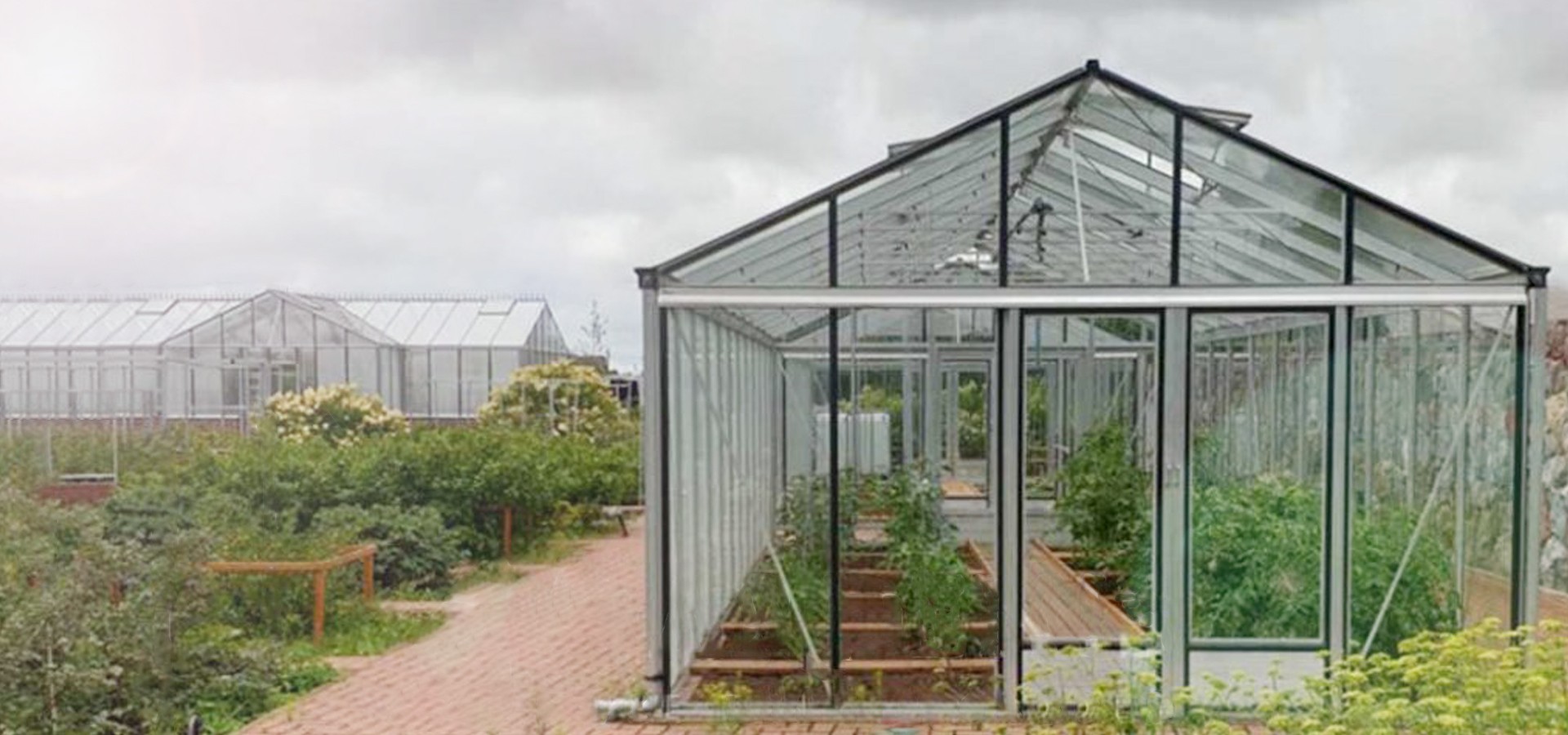 romslig-drivhus-magna-uteluksus