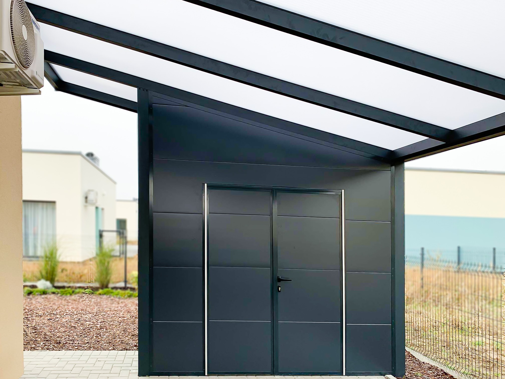 carport med bod uteluksus (1)