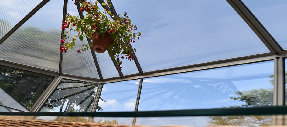 Glass eller polykarbonat til drivhuset